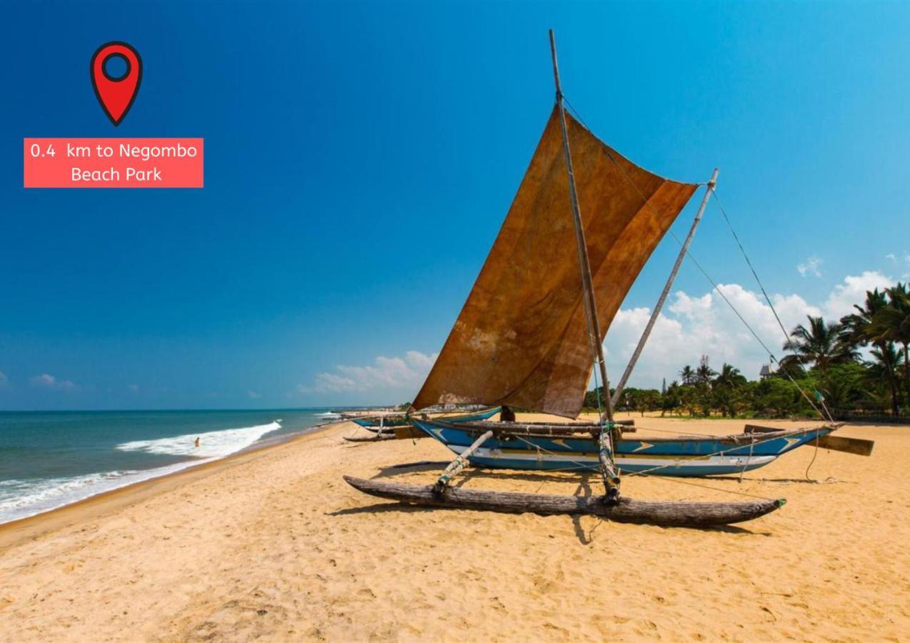 Holiday Guest Inn Negombo Buitenkant foto